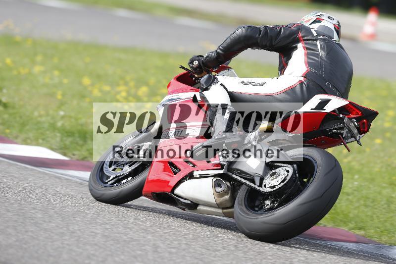 /53 16.09.2025 Track Day Domi Aegerter ADR/Gruppe gelb/19